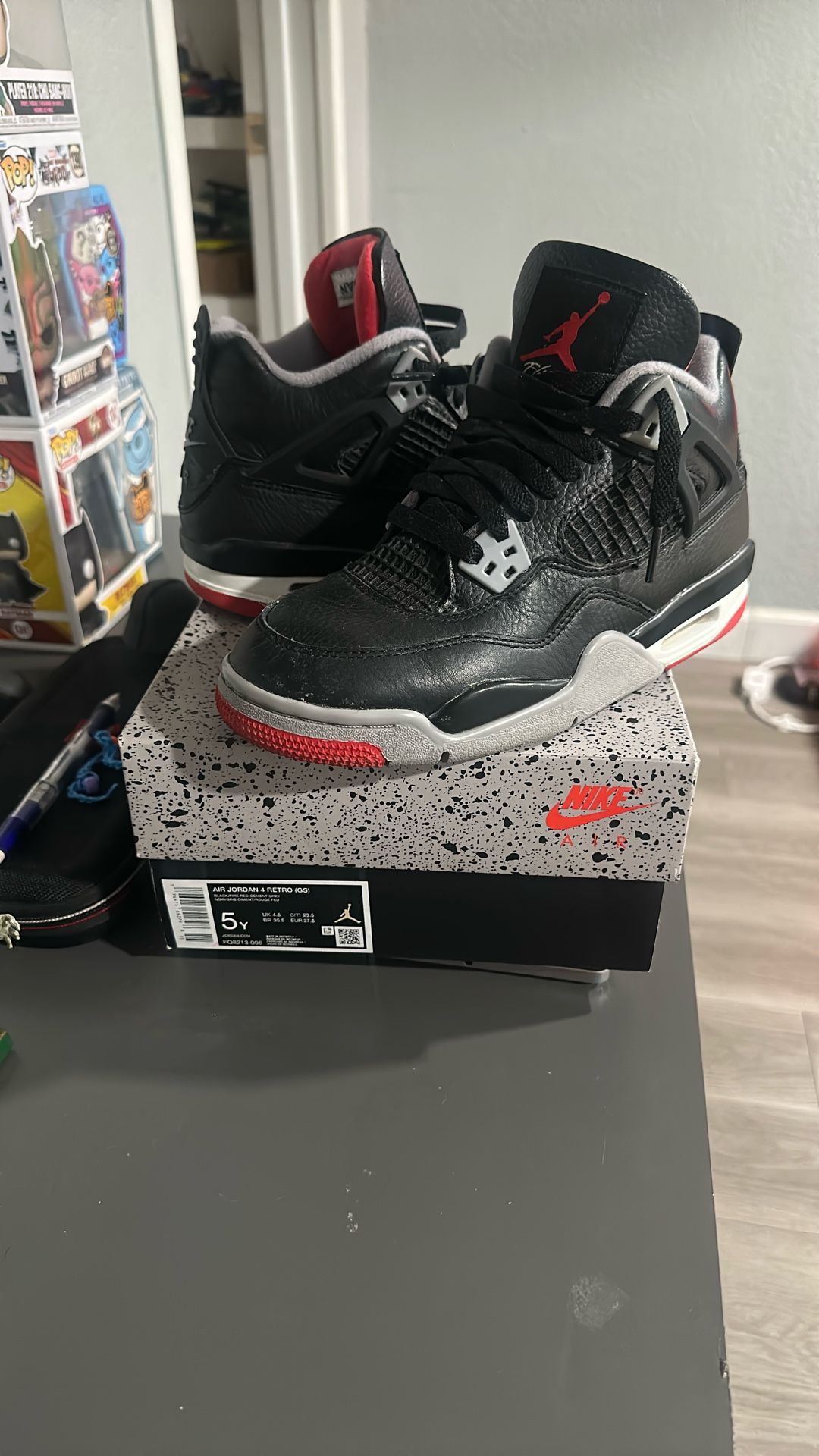 Air Jordan 4Retro Size5