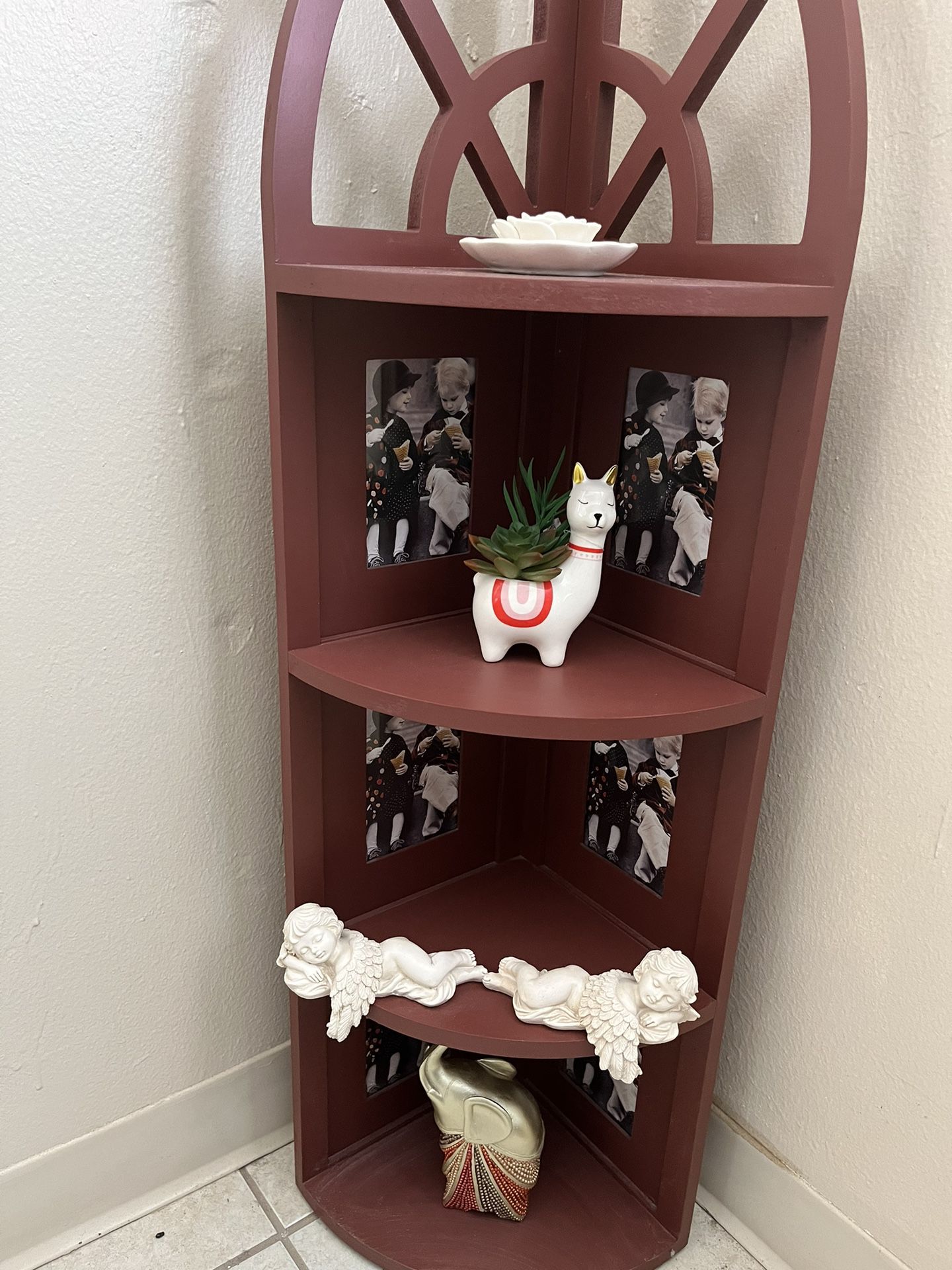 Corner Shelf New You Can Even Add Pictures Not Decorations Very Nice For Mother’s Day Gift $35. Mpu 