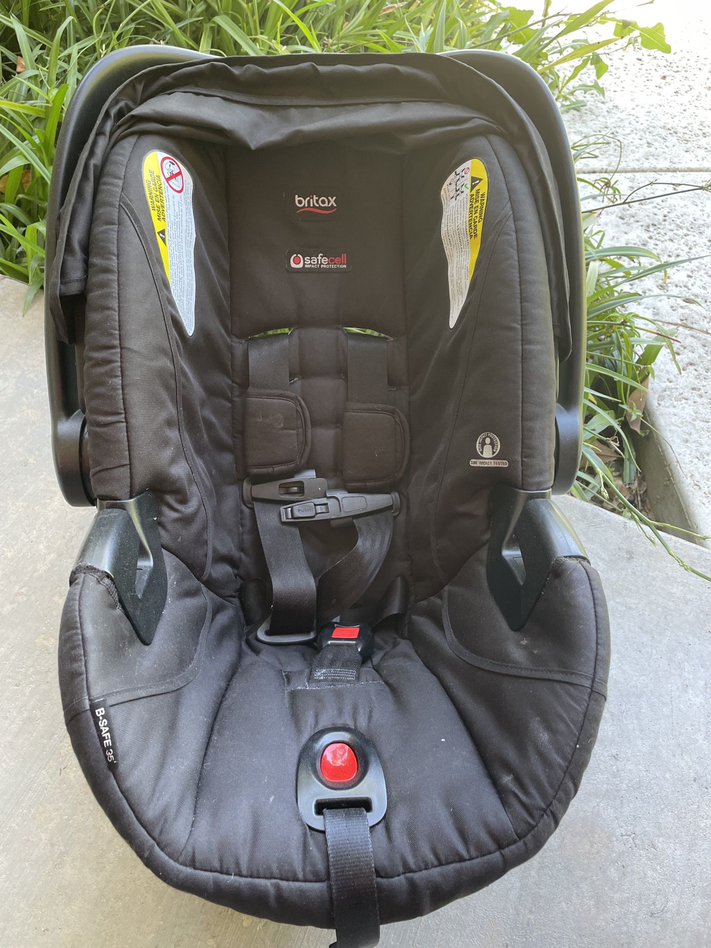 Britax Infant Rear Facing Car Seat & Base