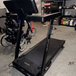 Oma Treadmill