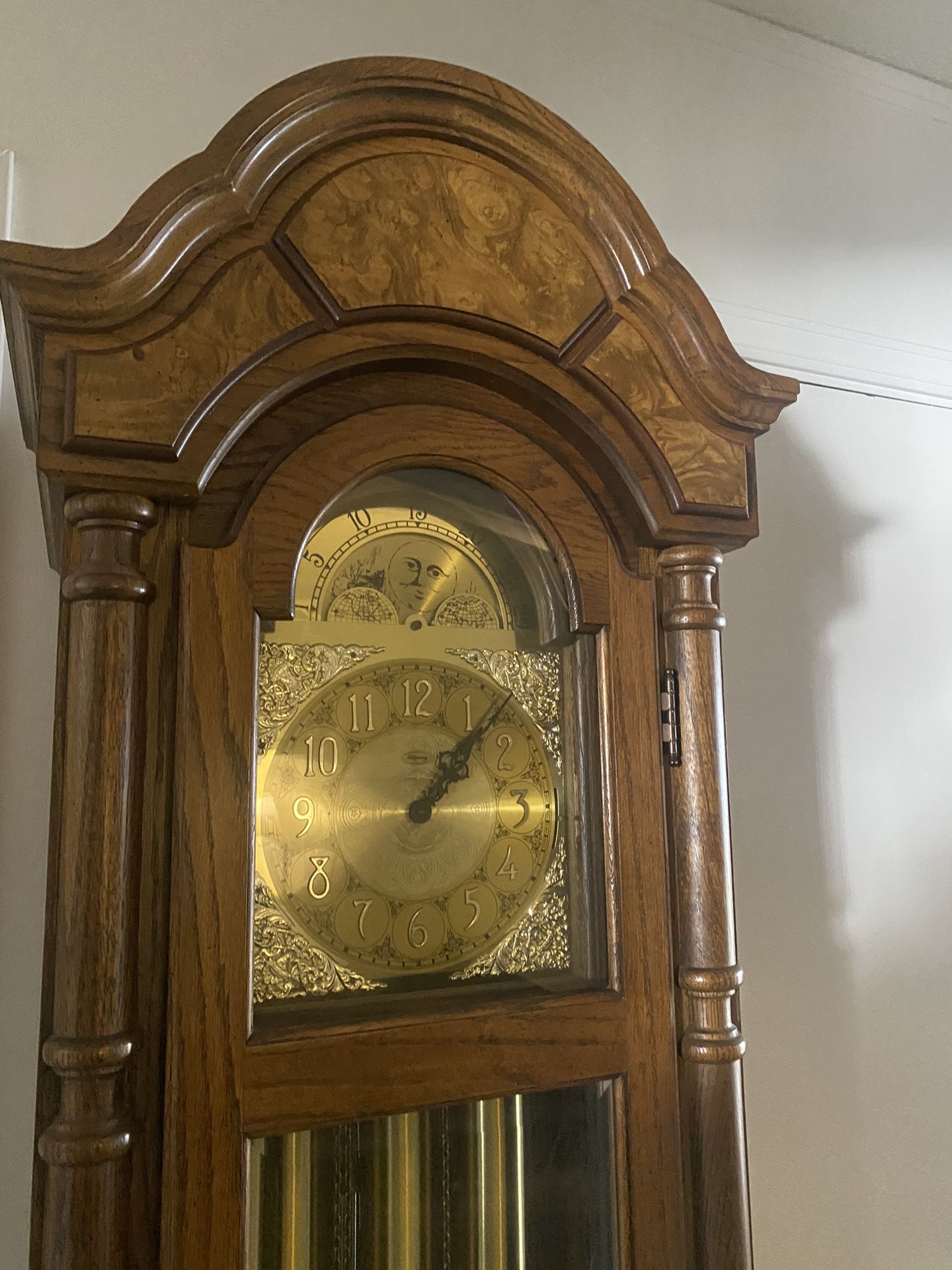 Beautiful Antique/ Vintage Grandfather Clock