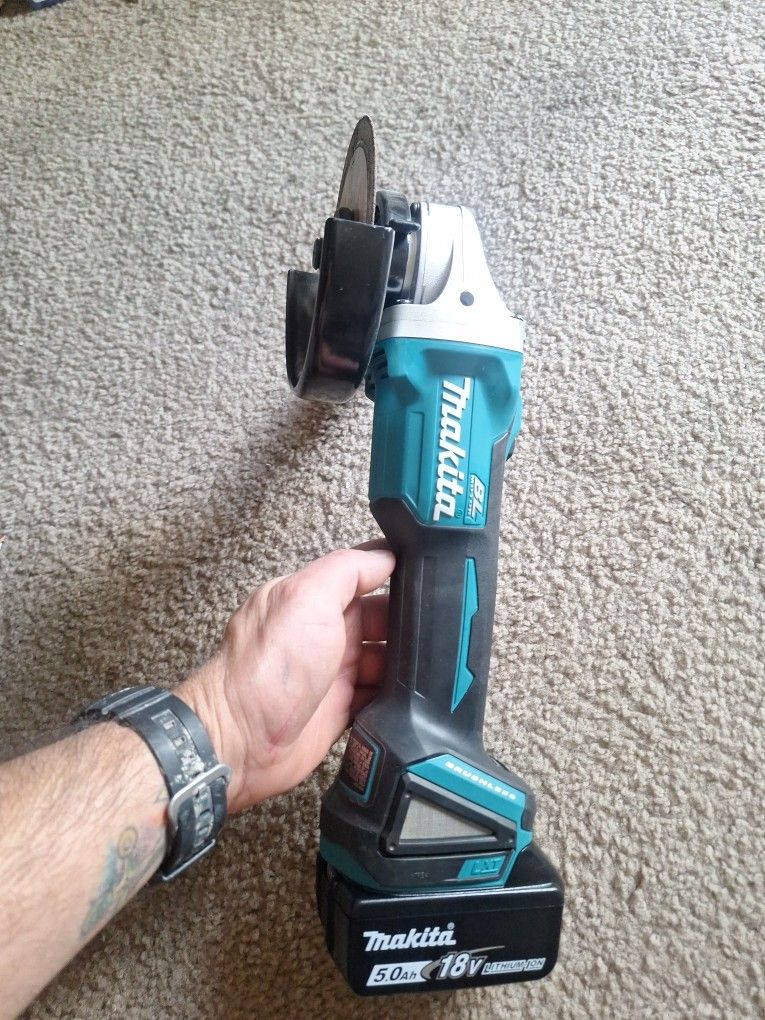 Makita Grinder