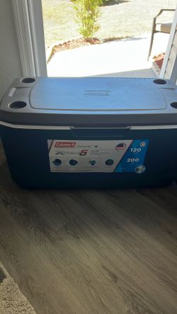 Coleman 120 Qt Cooler