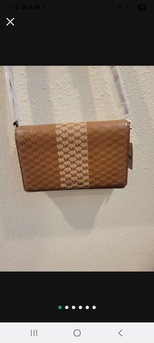 Michael Kors Crossbody