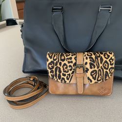 PATRICIA NASH Animal print crossbody purse clutch