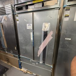 🔥 BRAND NEW! Sub-Zero 42" Classic French Door Refrigerator - CL4250UFDID/O 🔥