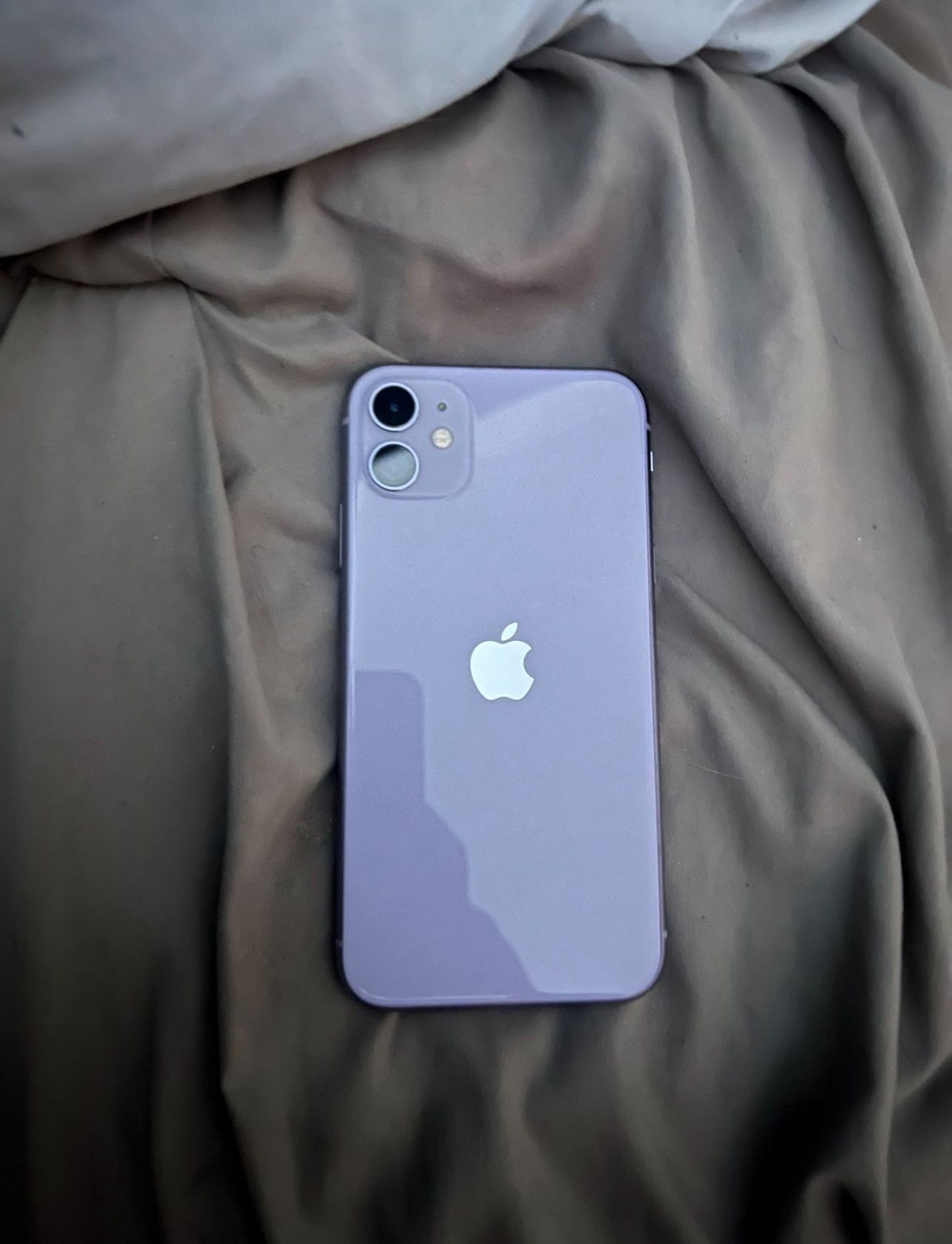 iPhone 11