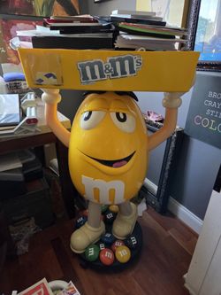 M&M  Collectable Stand With Shelf