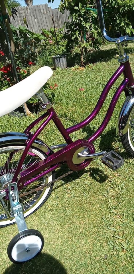 16 SCHWINN LOWRIDER BIKE