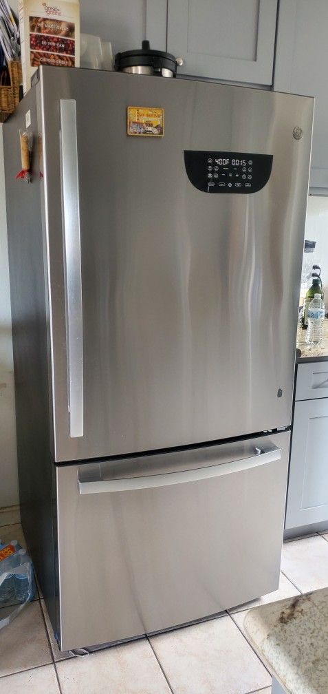 Refrigerador / Refrigerator