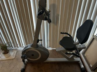 Sunny health and fitness stationary bike