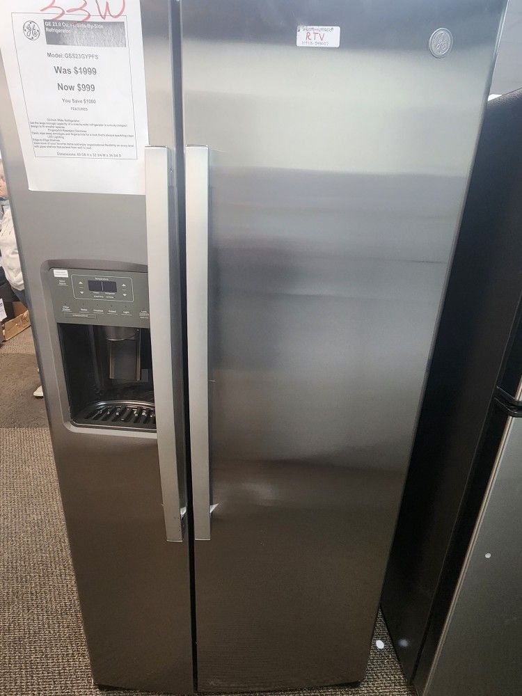 GE 23.0 Cu. F. Side-By-Side Refrigerator