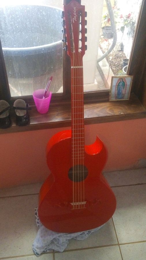 Bajo quinto tapia