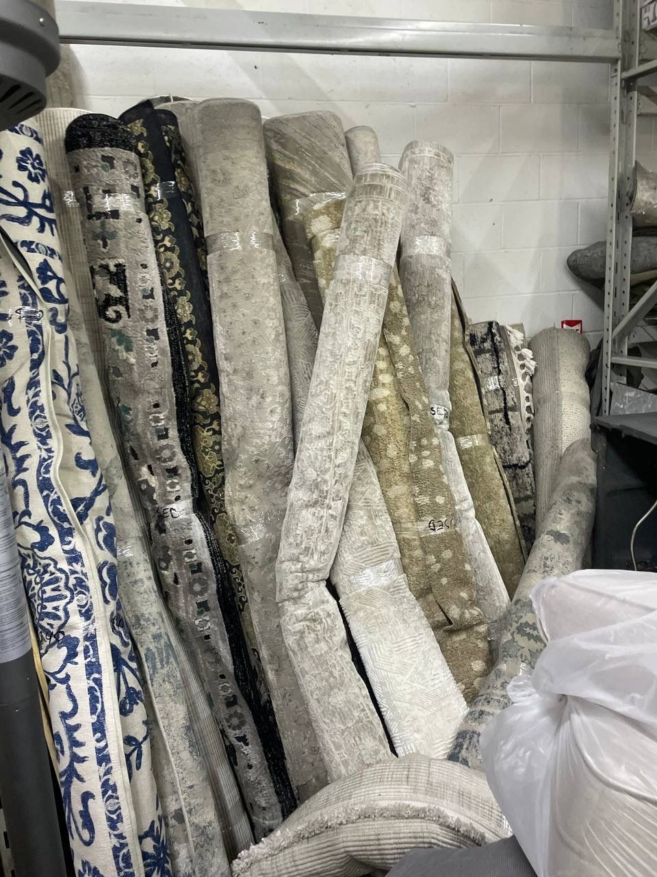 Used Rugs Small Costco Used Rugs!! Small Size - $10, Big Size - $20 for Sale in El ...