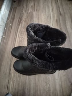Girl boots