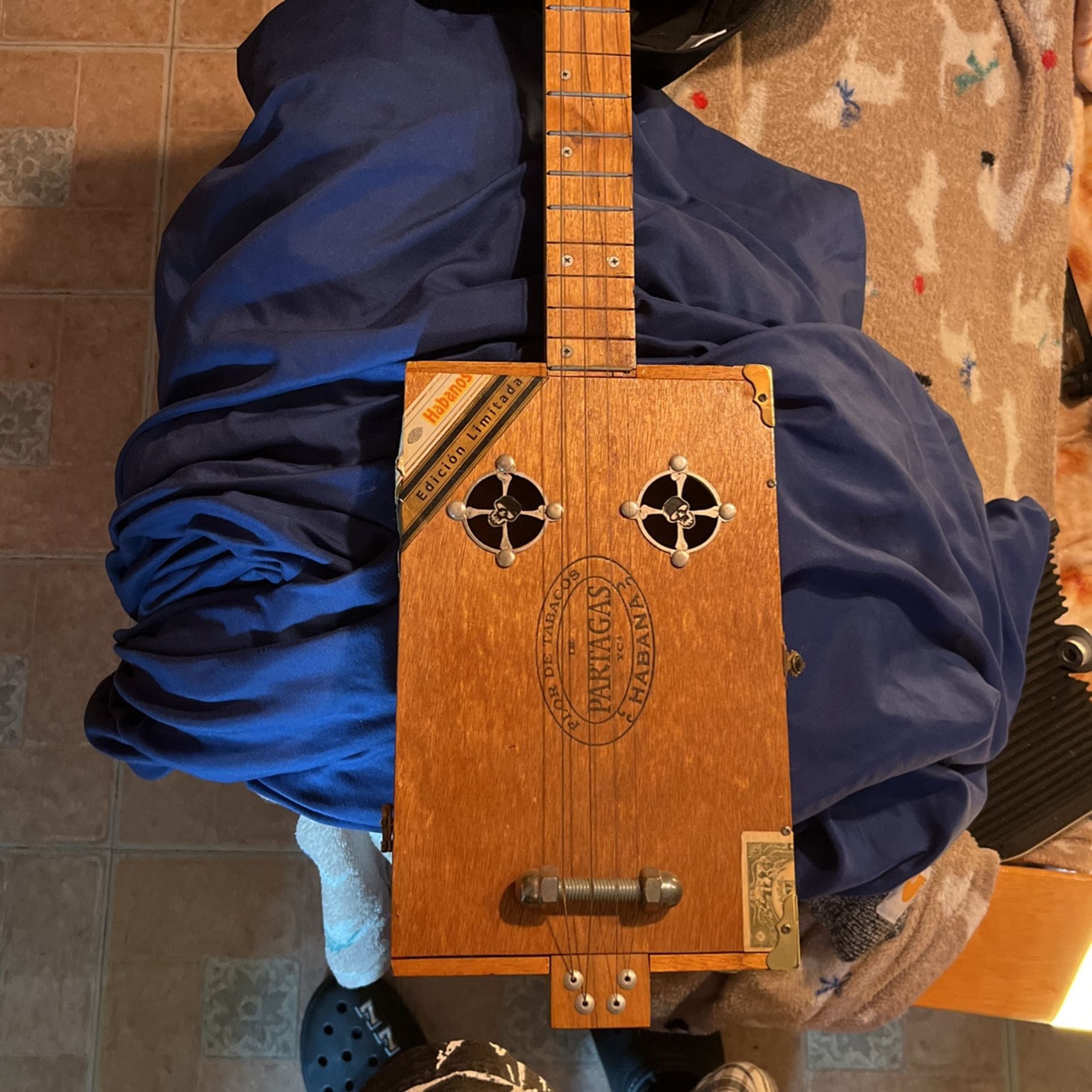 Cigar Box Banjo