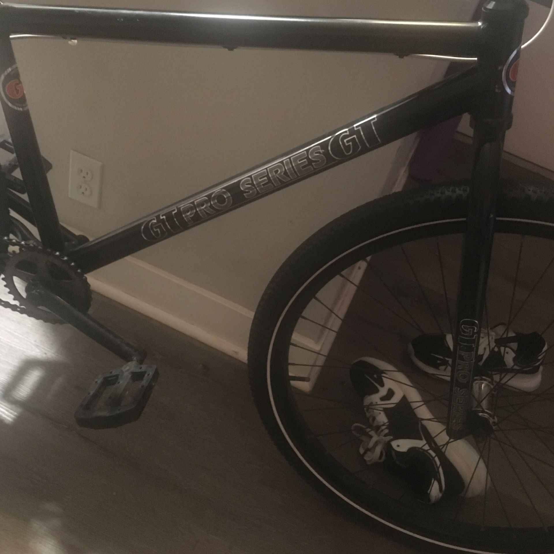 GT Pro Series 