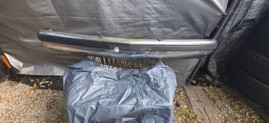 Chevy pick up truck  94 1500  bumper me Offer