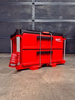 Milwaukee PACKOUT 22” Inch 2-Drawer Tool Box