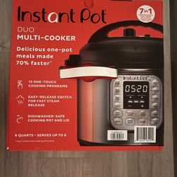 Instant Pot + Duo 6 Qt 7-in-1 Multi-Use Programmable Pressure