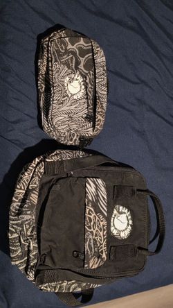 Fjällräven Kånken Art bag and a matching pouch