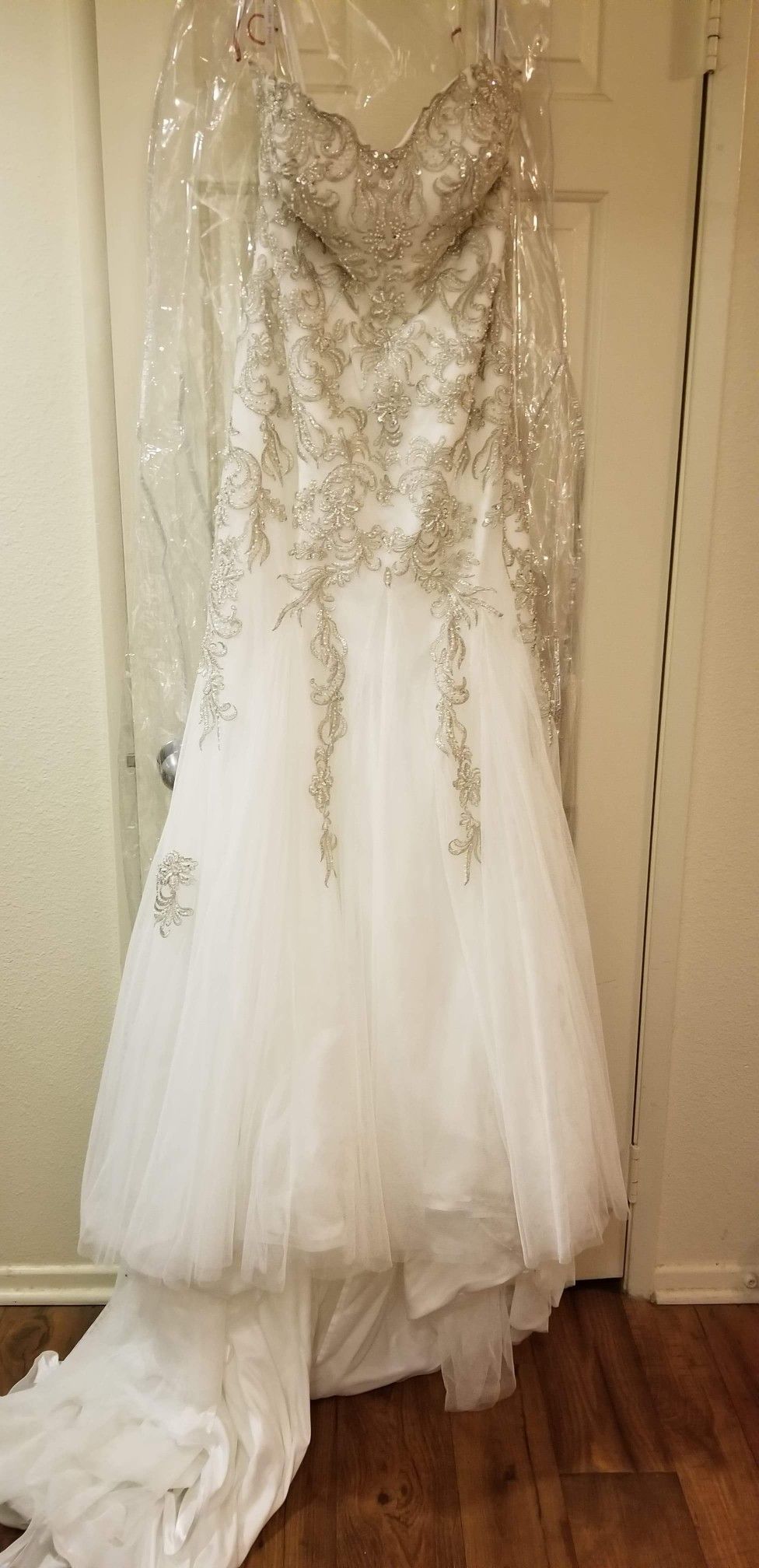 Alfred angelo sapphire wedding dress