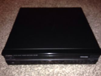 YAMAHA CDC-585 CD 5-DISC CHANGER3 - NEW CONDITION