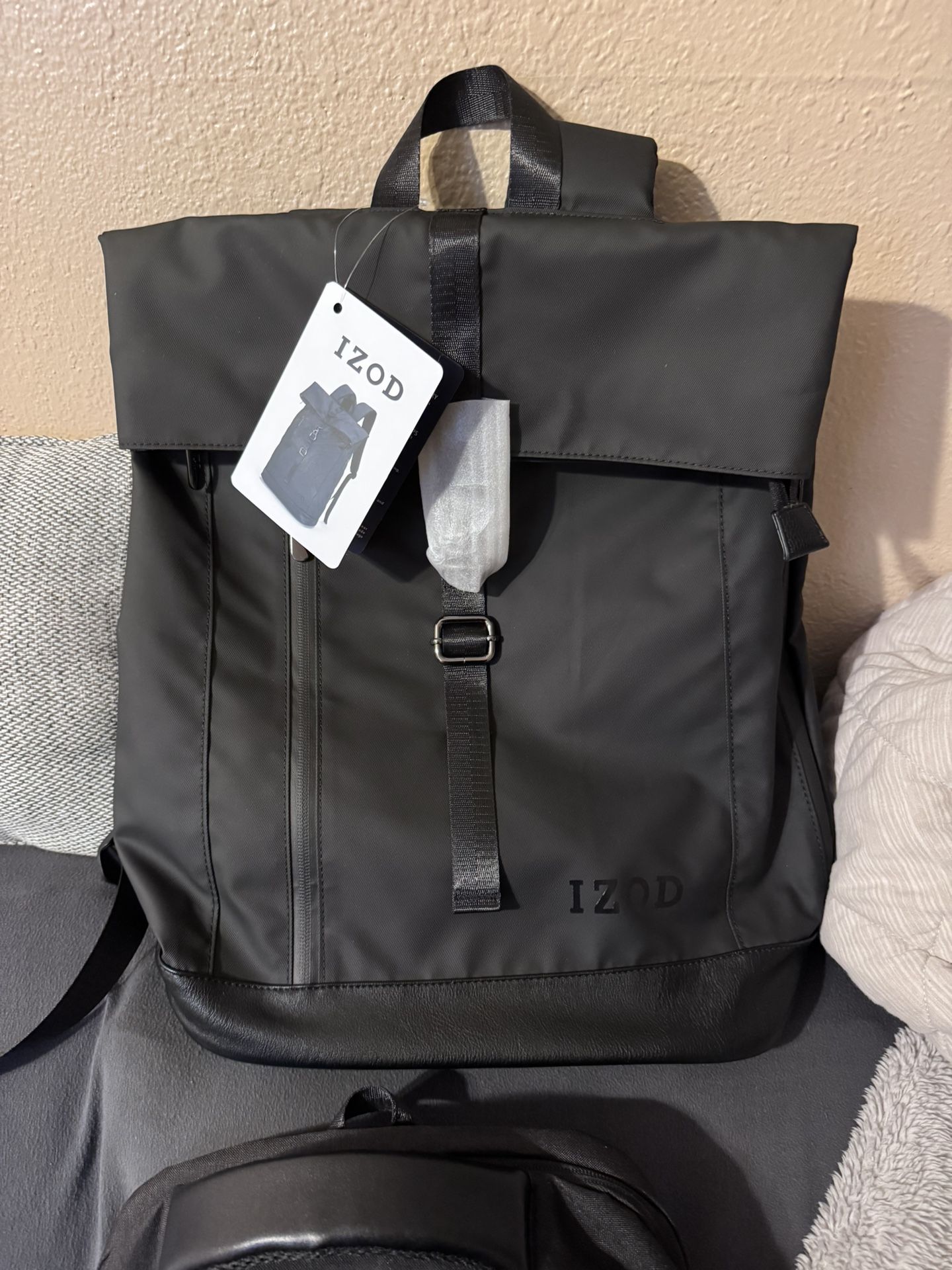 IZOD Devine Business Travel Slim Durable Laptop Backpack, Computer Bag Fits 16 Inch Laptop Notebook Black
