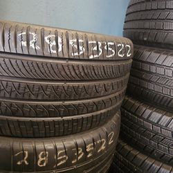 One 285/35/22 Pirelli Scorpion Zero 