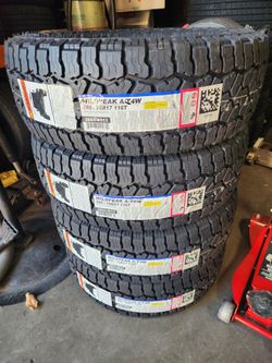 285 / 70 R 17 NEW TIRES FALKEN