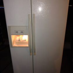 Nice Whirlpool Double Door Refrigerator