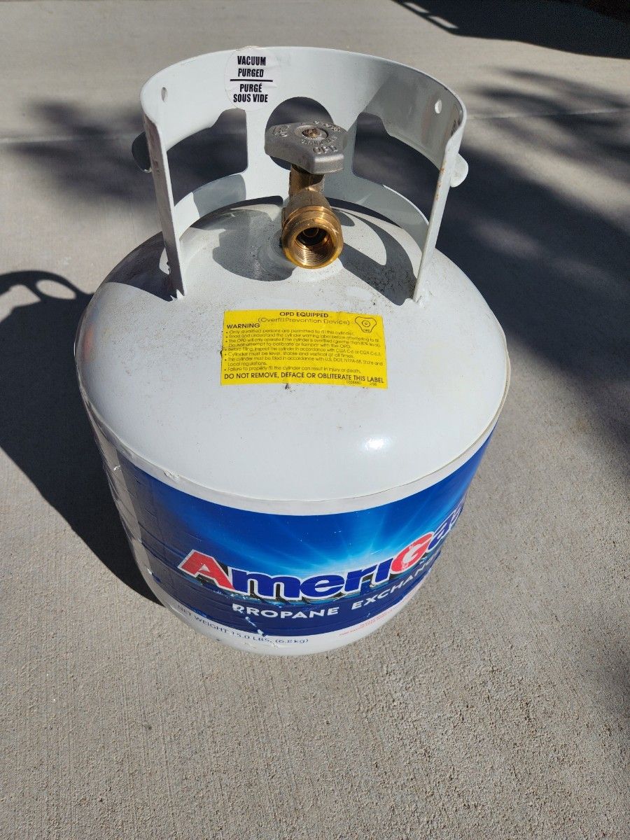 propane tank - 15 LBS
empty
$5