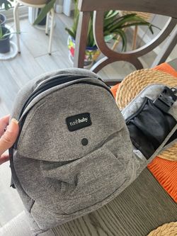 Grey Tushbaby Hip Carrier