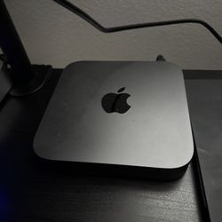 Intel Mac Mini 2TB SSD (2018)