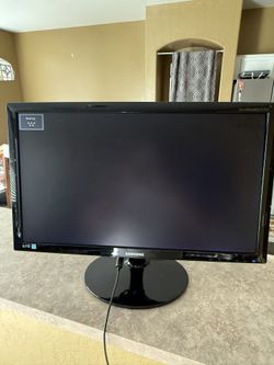 Samsung SyncMaster 24 LED Monitor