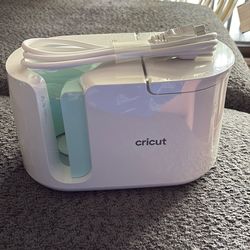 Cricut mug press