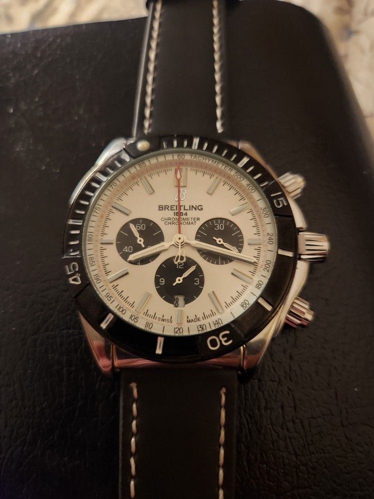 Pilots Watch / Chronograph Tachymeter