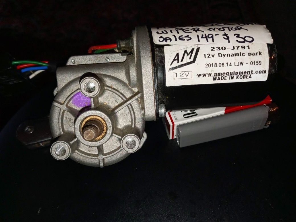 Wiper Motor (Windshield)