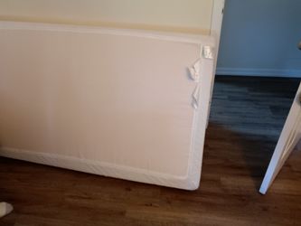 Twin mattress