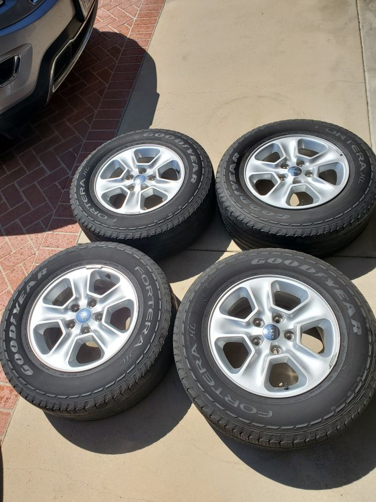 Jeep Grand Cherokee Wheels 17" 2014