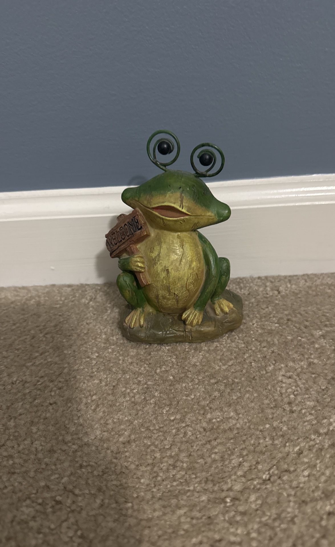 Beady Eye Wooden Frog