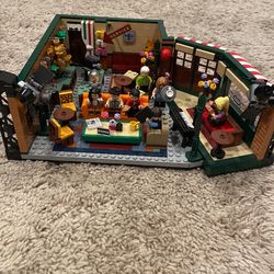 Friends Diner Lego Set