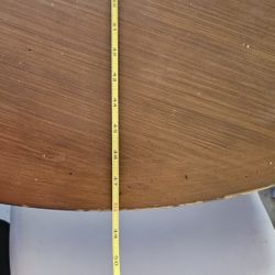 Round Table With 4 Chairs