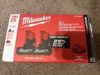 Milwaukee M12 12V Lithium-Ion XC High Output 5.0 Ah Battery Pack (2-Pack) Starter Kit with Charger