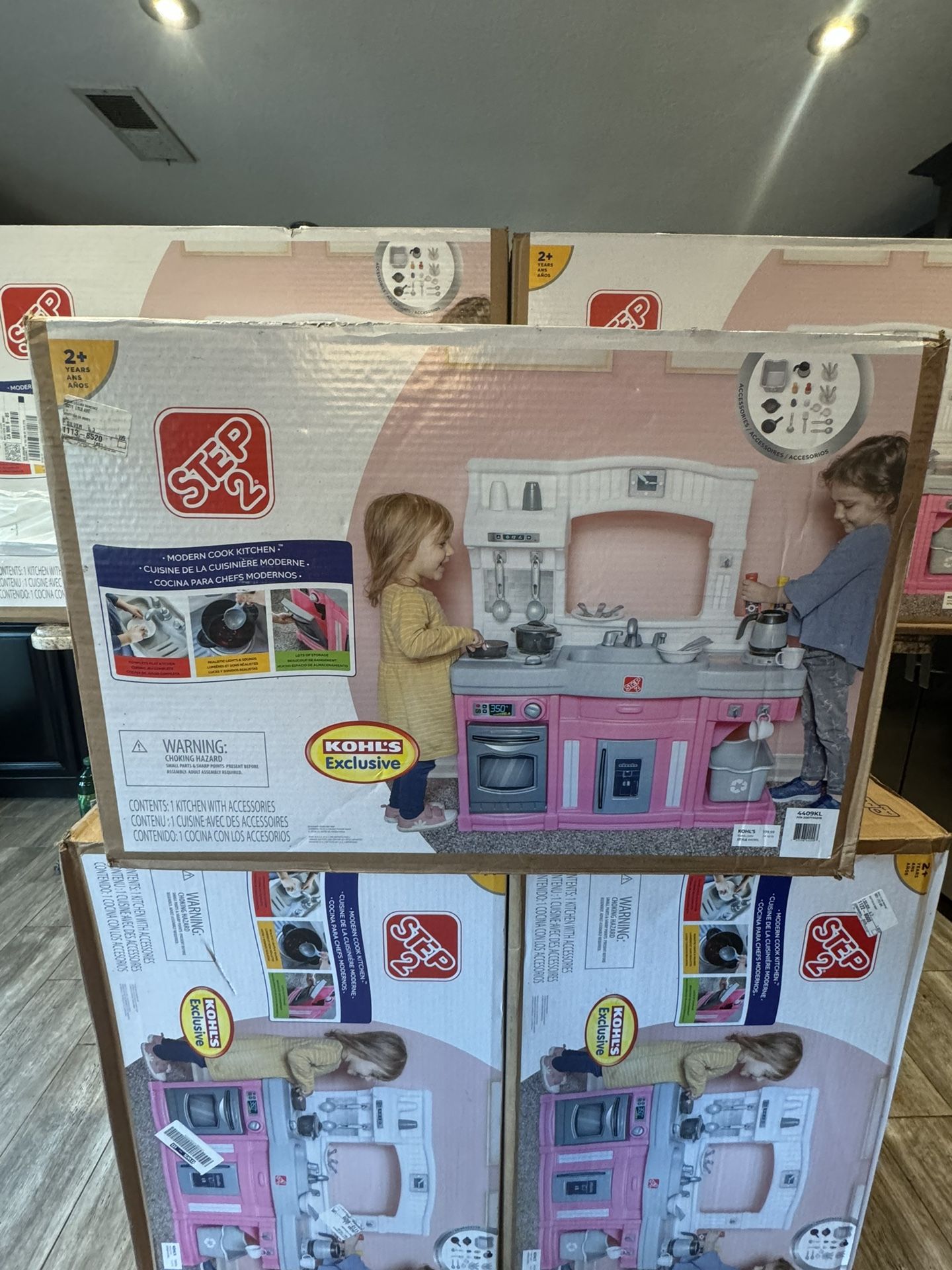 Play kitchen Step Pink Pink ***New***