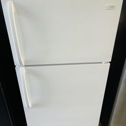 Frigidaire  Refrigerator 