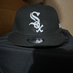 New Era Chicago White Sox SnapBack Hat Cap