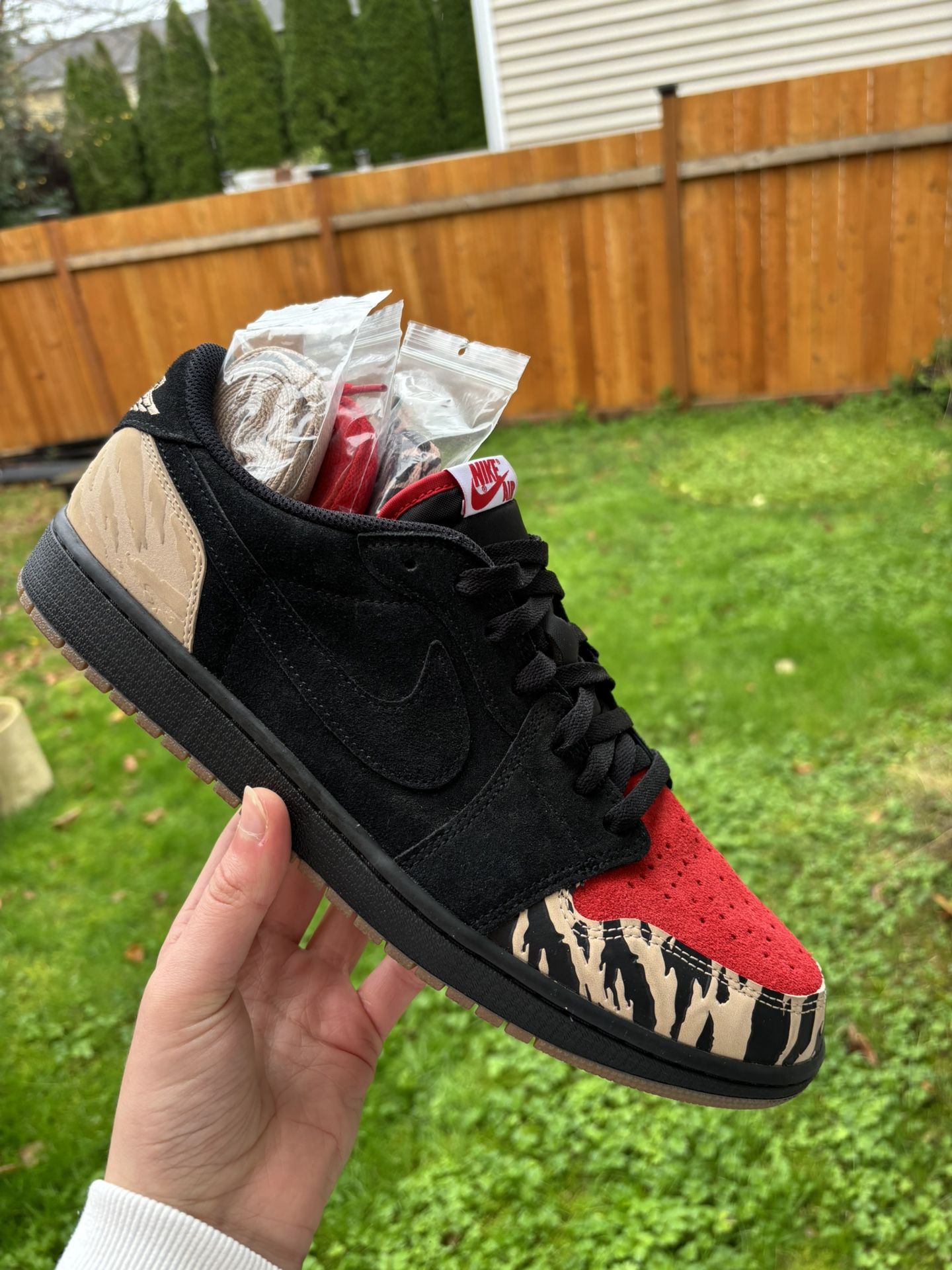 Jordan 1 Low Soelfly