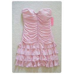 (New with tags) Pink Pompous Girly Dress