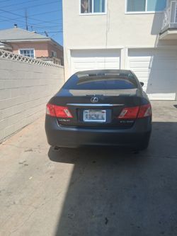 Lexus ES 350 Sedan